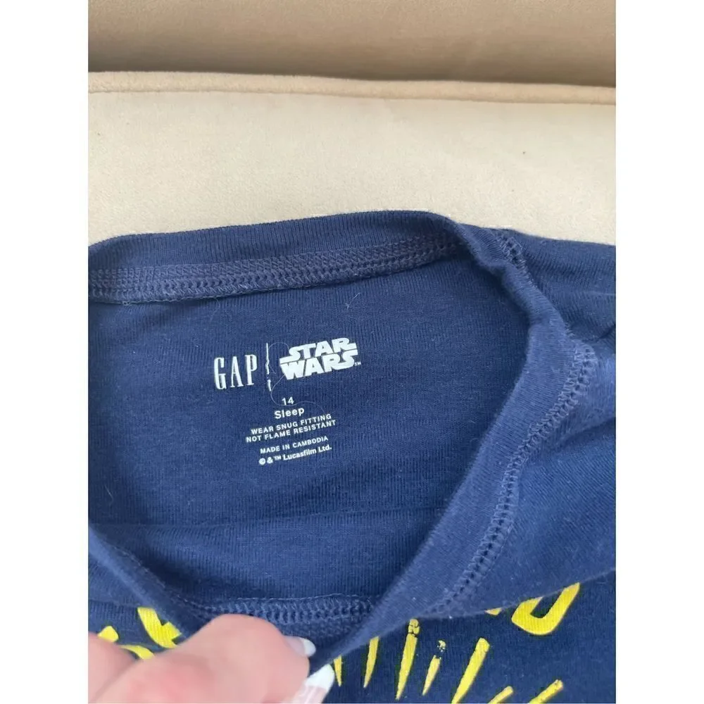 Gap Kids Star Wars Mandalorian the Child pajamas, size 14, super soft